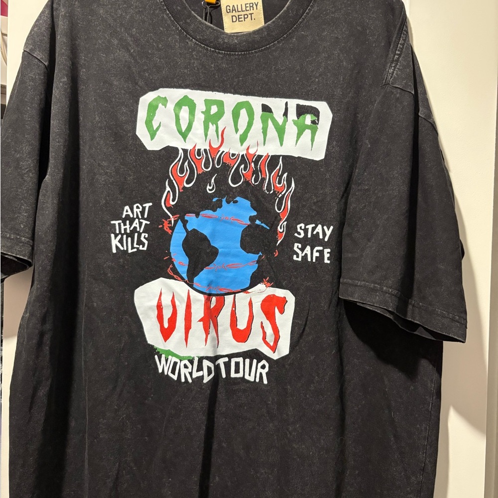 Gallery Dept Black Graphic Tee